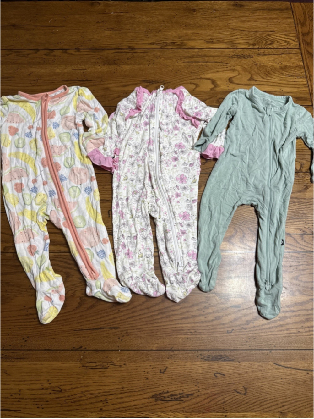 Milkberry Kyte HuggieBaby Bamboo Infant Girl Rompers Footed Sleepers 3/6 6M- A33